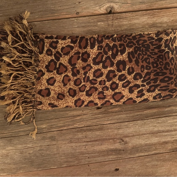 Scarf Shawl With Fringe | Leopard Ivory Purple Light Blue Hot Pink - Picture 7 of 11